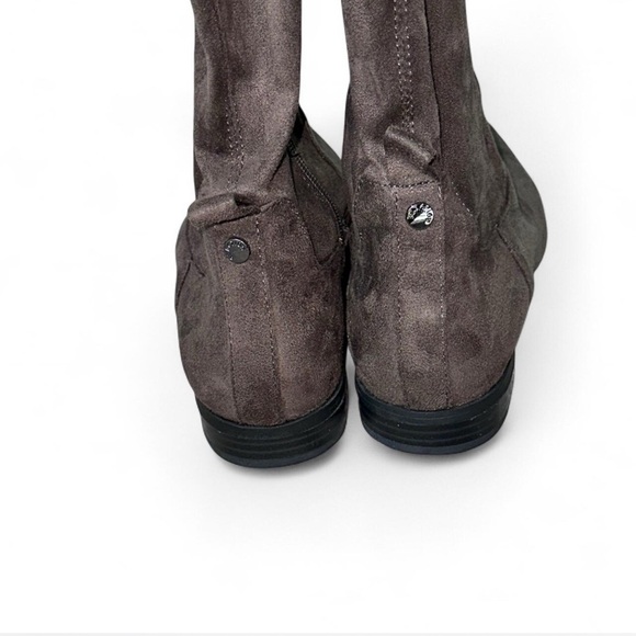 Reaction Kenneth Cole Gray Over the Knee Boots - Picture 6 of 9